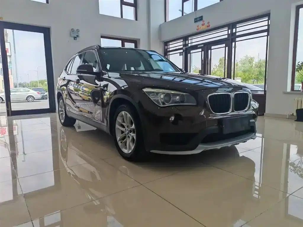 BMW X1 2014 sDrive18i Leading Edition — миниатюра 3