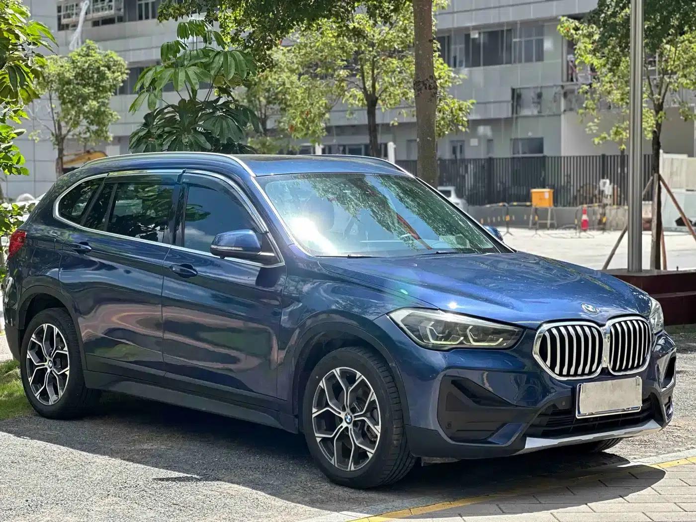 BMW X1 2020 sDrive25Li Leading Edition — миниатюра 3