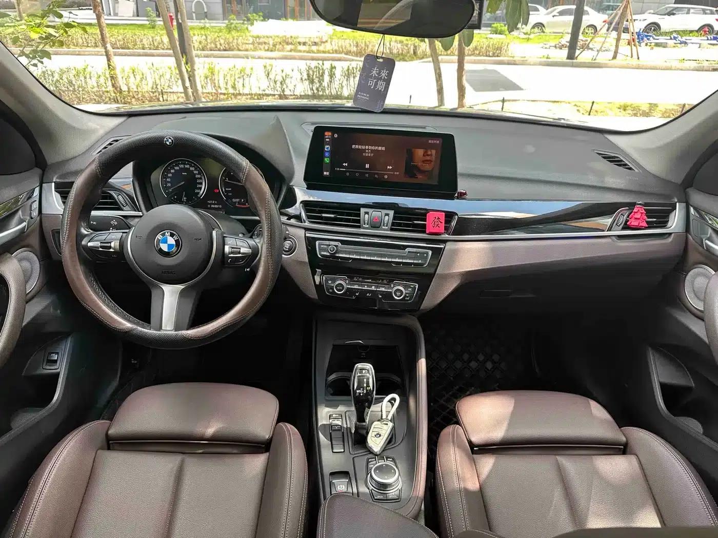 BMW X1 2020 sDrive25Li Leading Edition — миниатюра 10