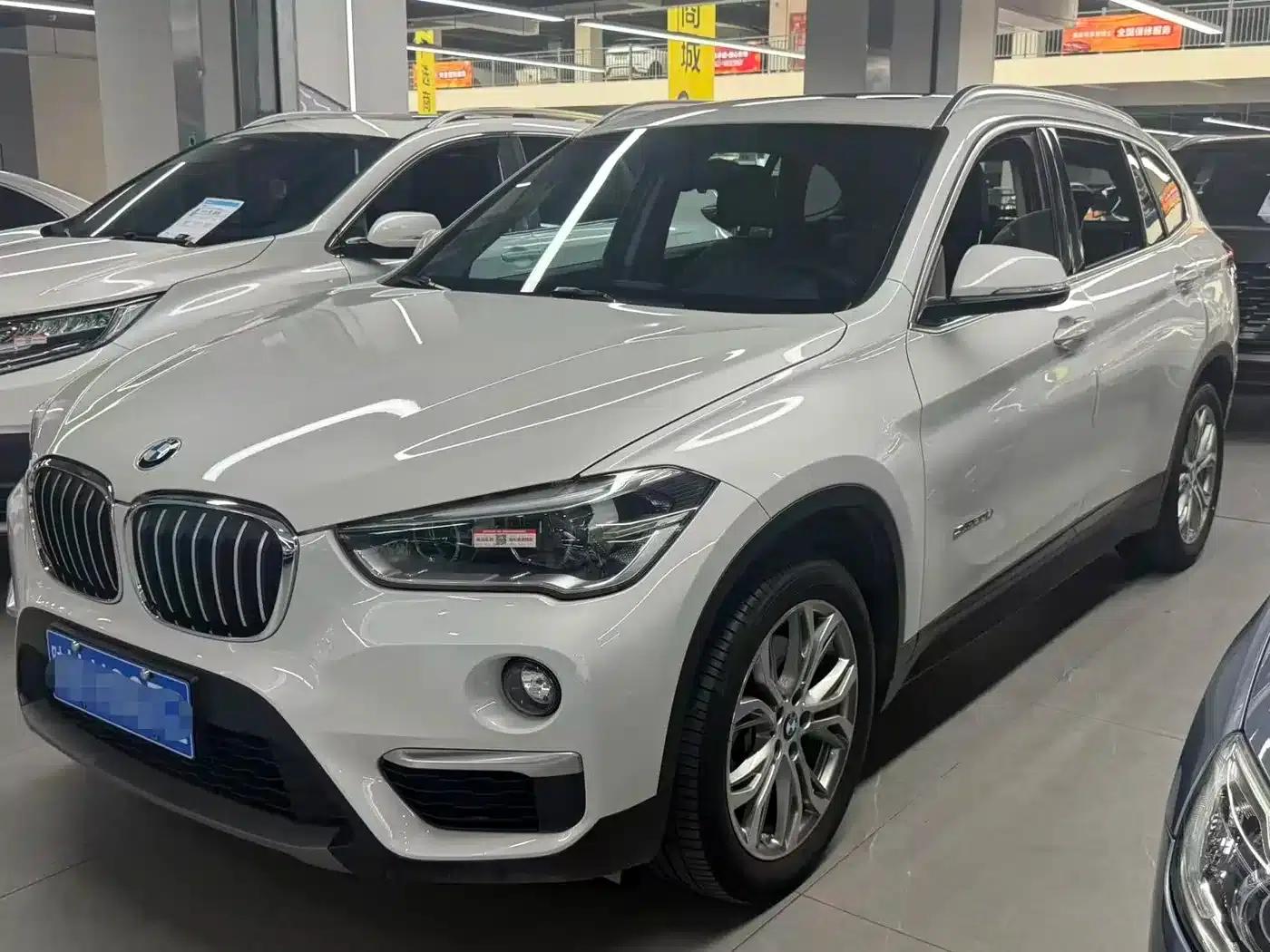 BMW X1 2018 sDrive20Li Leading Edition — миниатюра 1