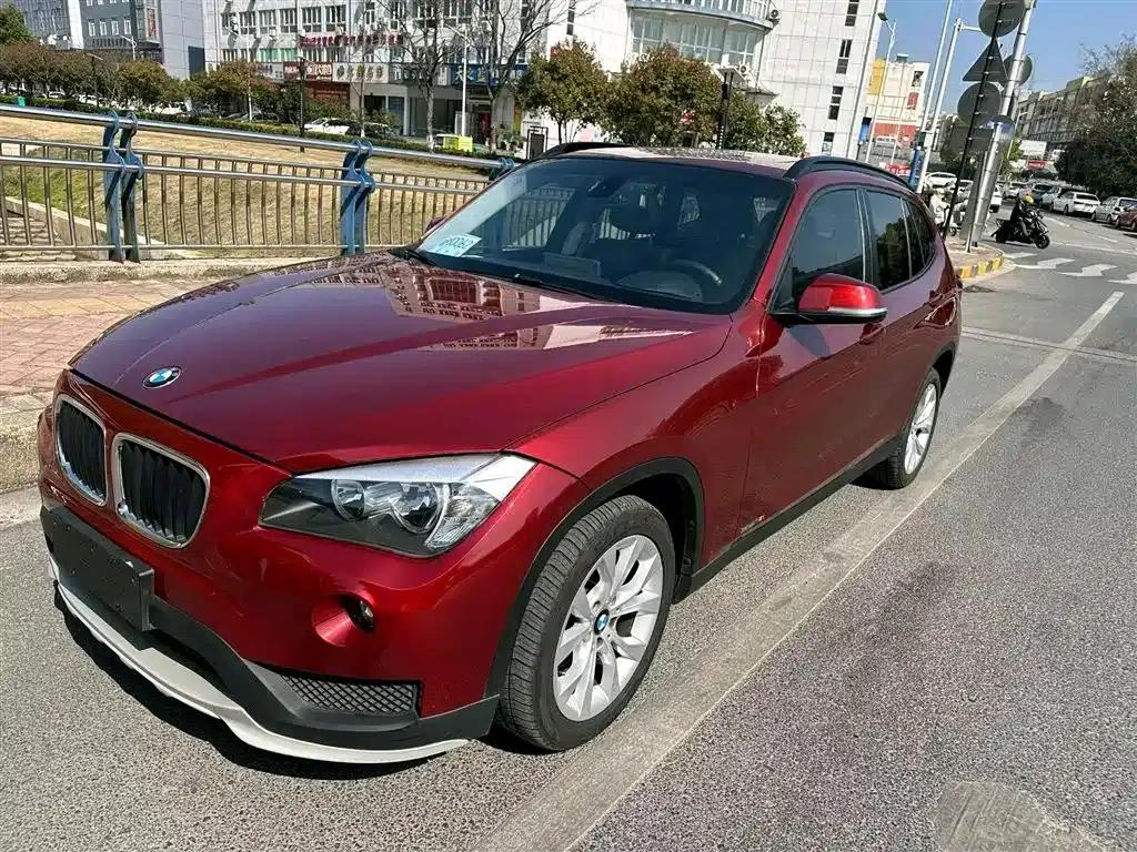 BMW X1 2014 sDrive18i Fashion Edition — миниатюра 1