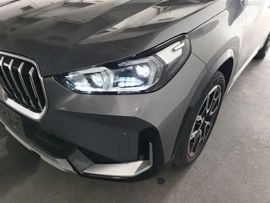 2023 BMW X1 sDrive25Li X Design Package — миниатюра 24