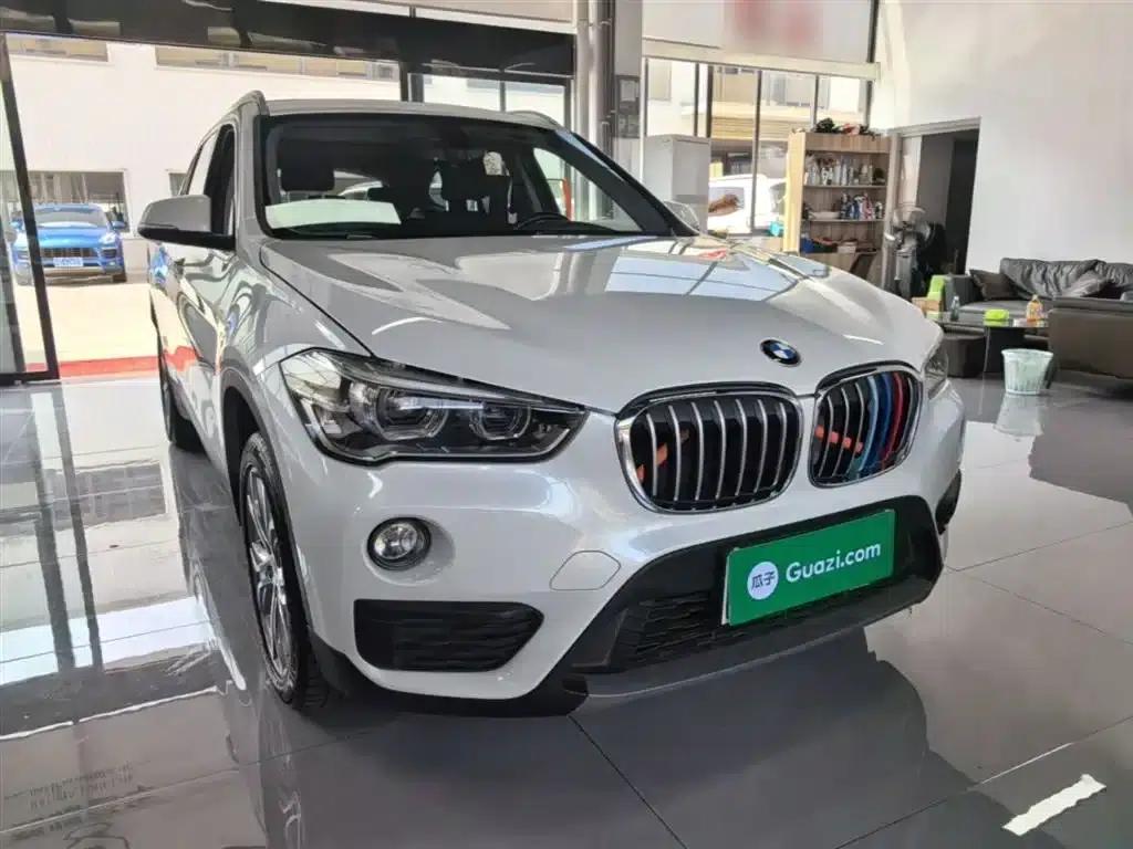 BMW X1 2019 sDrive20Li Leading Edition — миниатюра 4
