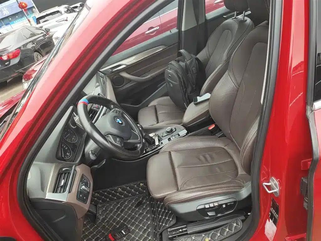 BMW X1 2018 sDrive18Li Premium — миниатюра 11