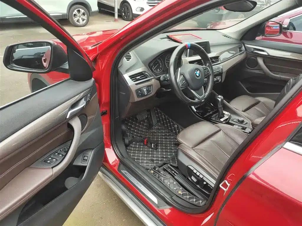 BMW X1 2018 sDrive18Li Premium — миниатюра 12