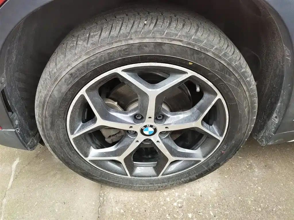 BMW X1 2018 sDrive18Li Premium — миниатюра 25
