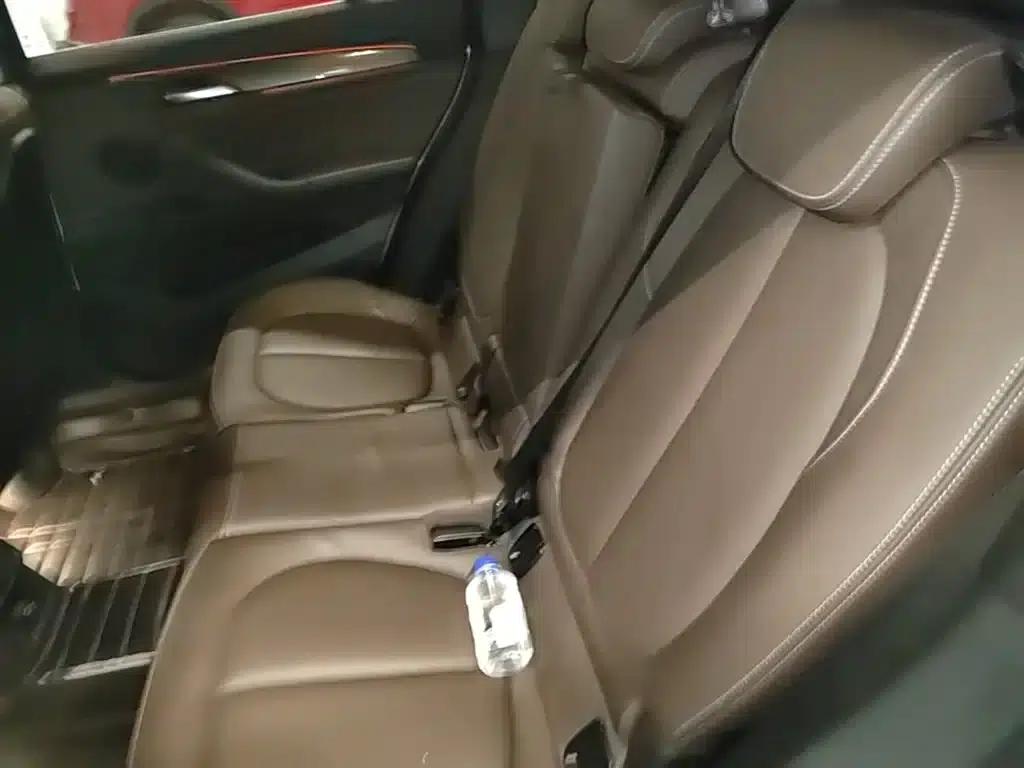 BMW X1 2016 sDrive20Li Luxury — миниатюра 17