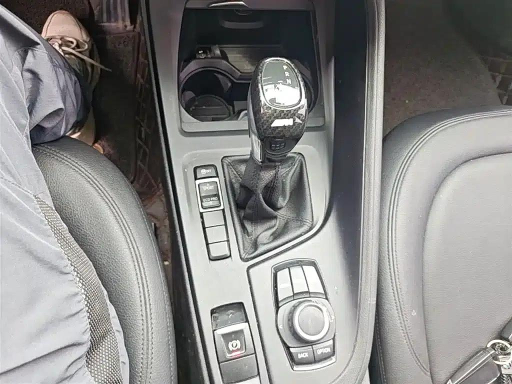 BMW X1 2018 sDrive20Li Leading Edition — миниатюра 14