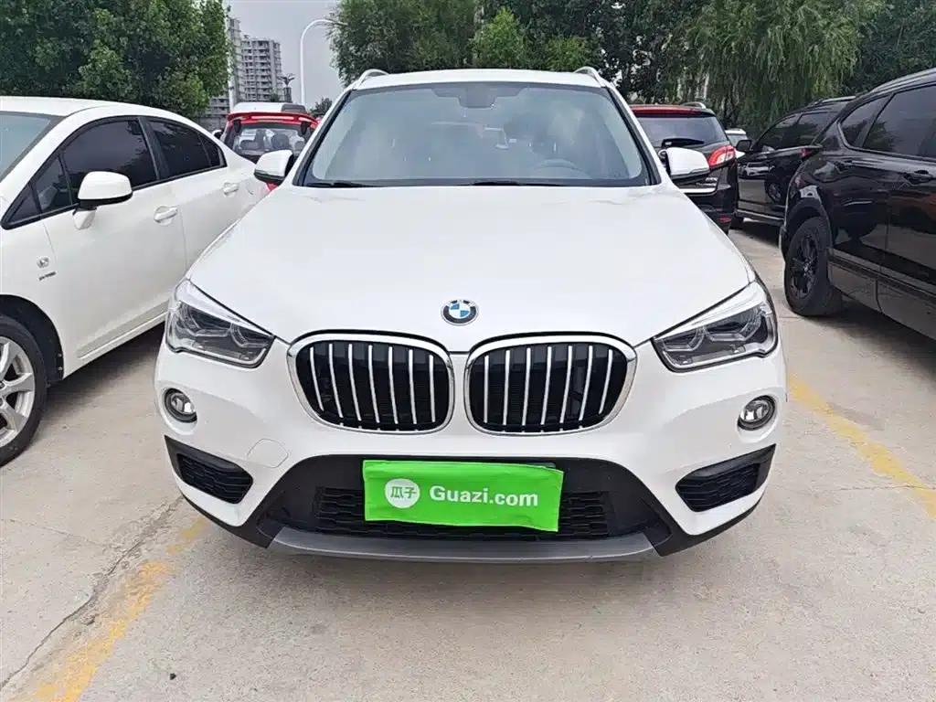 BMW X1 2018 sDrive20Li Leading Edition — миниатюра 3
