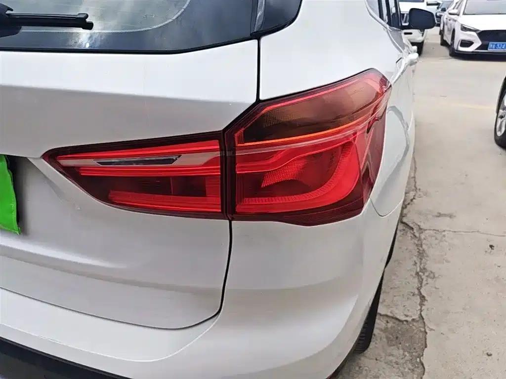 BMW X1 2018 sDrive20Li Leading Edition — миниатюра 8