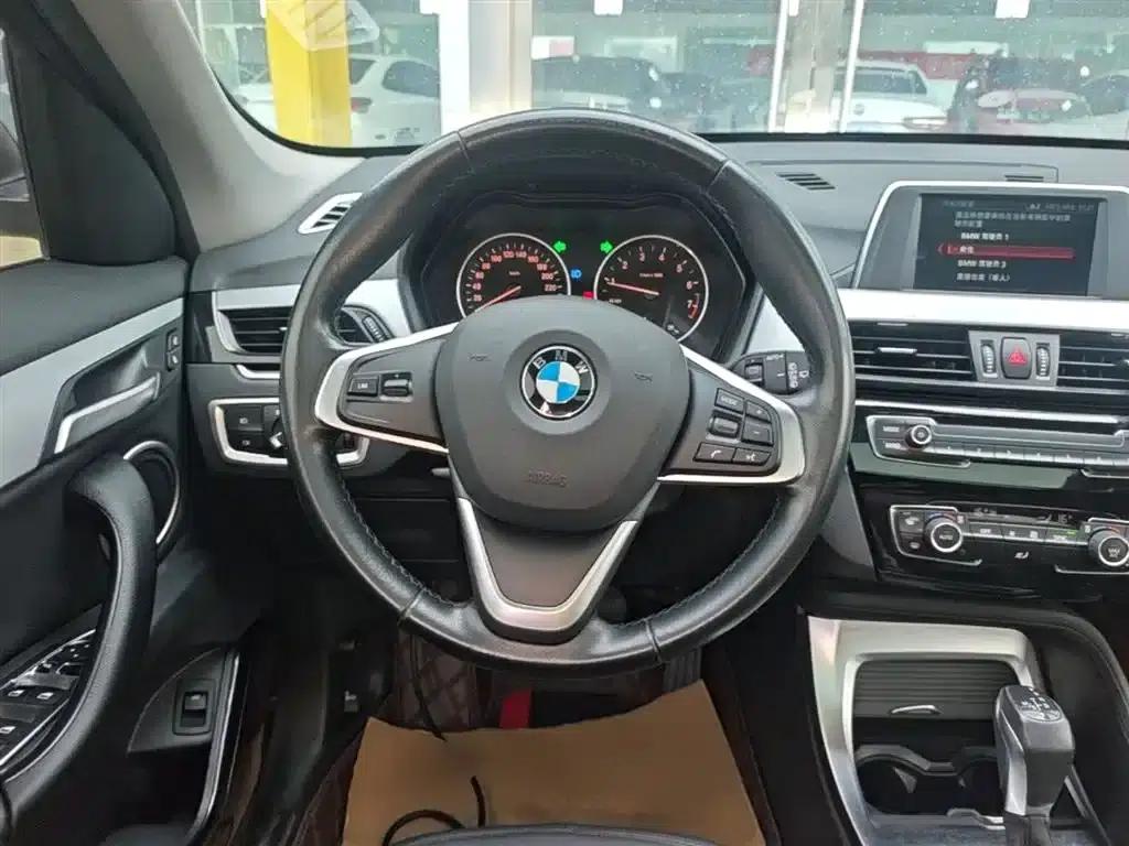 BMW X1 2018 sDrive20Li Leading Edition — миниатюра 11