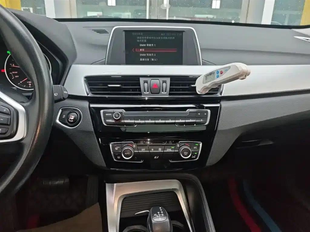 BMW X1 2018 sDrive20Li Leading Edition — миниатюра 13