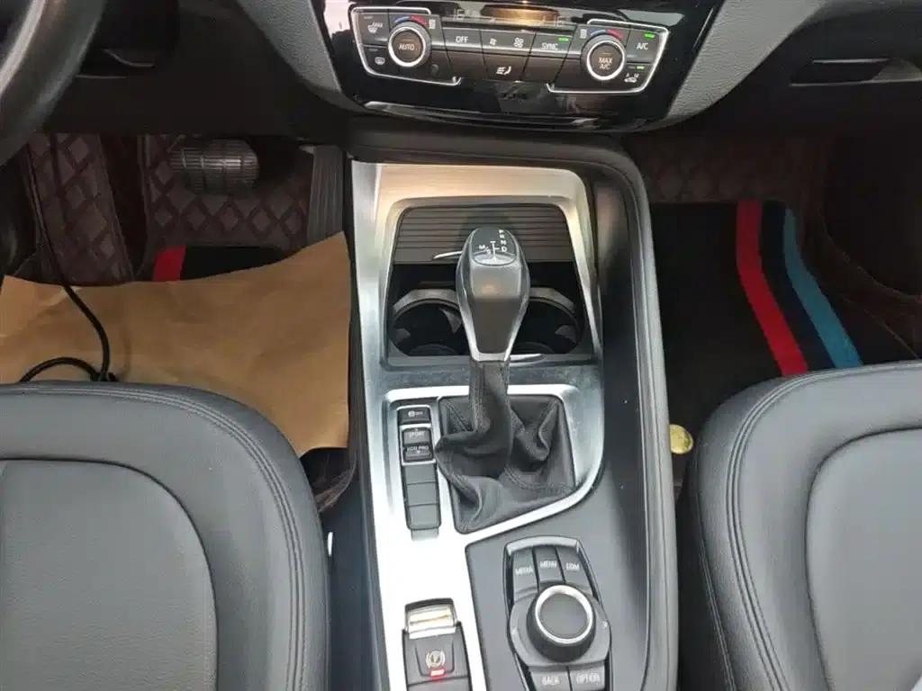 BMW X1 2018 sDrive20Li Leading Edition — миниатюра 14