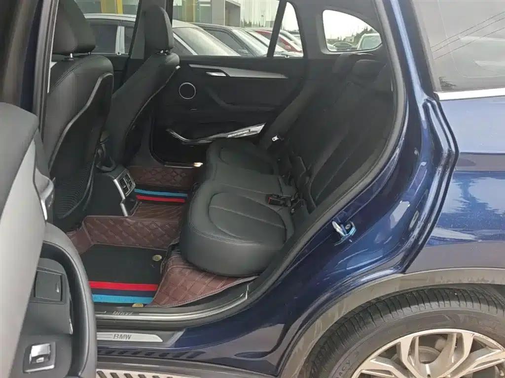 BMW X1 2018 sDrive20Li Leading Edition — миниатюра 17