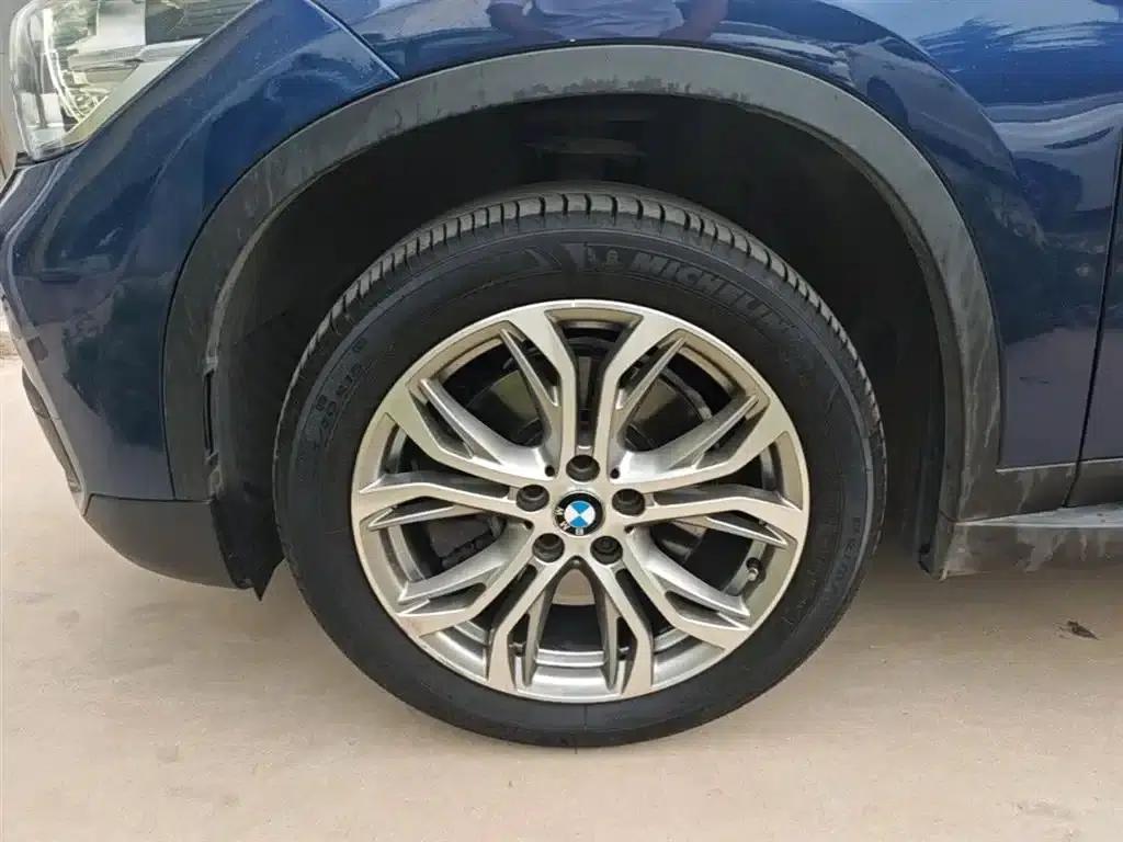BMW X1 2018 sDrive20Li Leading Edition — миниатюра 23