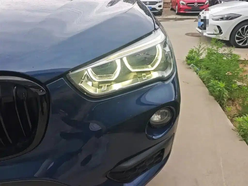 BMW X1 2018 sDrive20Li Leading Edition — миниатюра 24