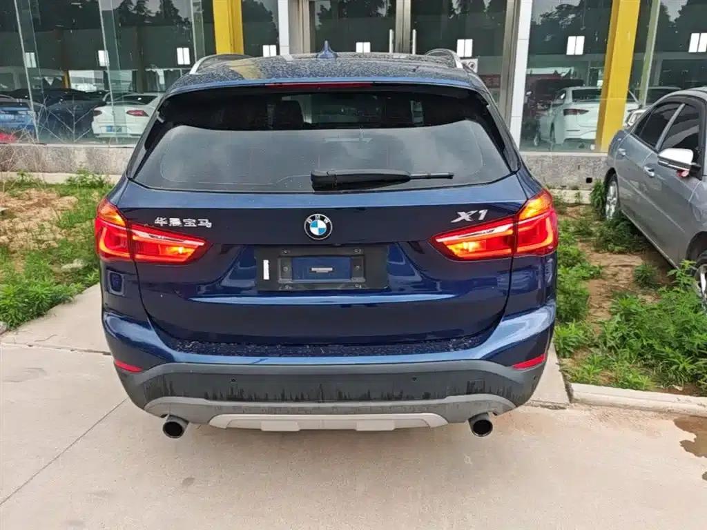 BMW X1 2018 sDrive20Li Leading Edition — миниатюра 6