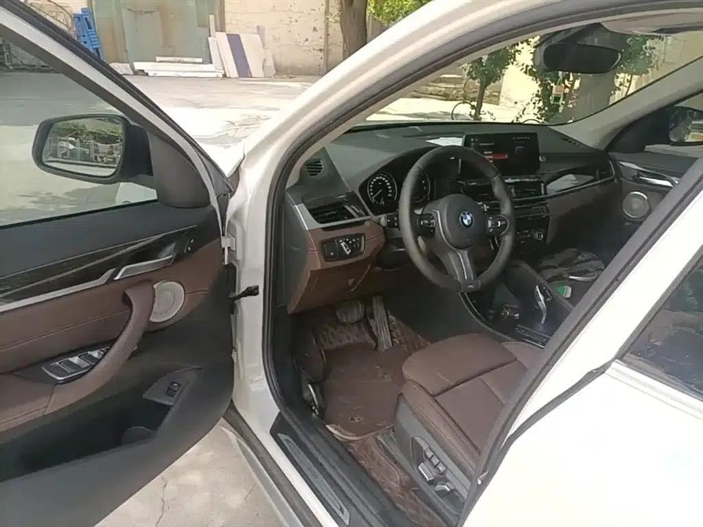 BMW X1 2022 xDrive25Li Premium — миниатюра 15