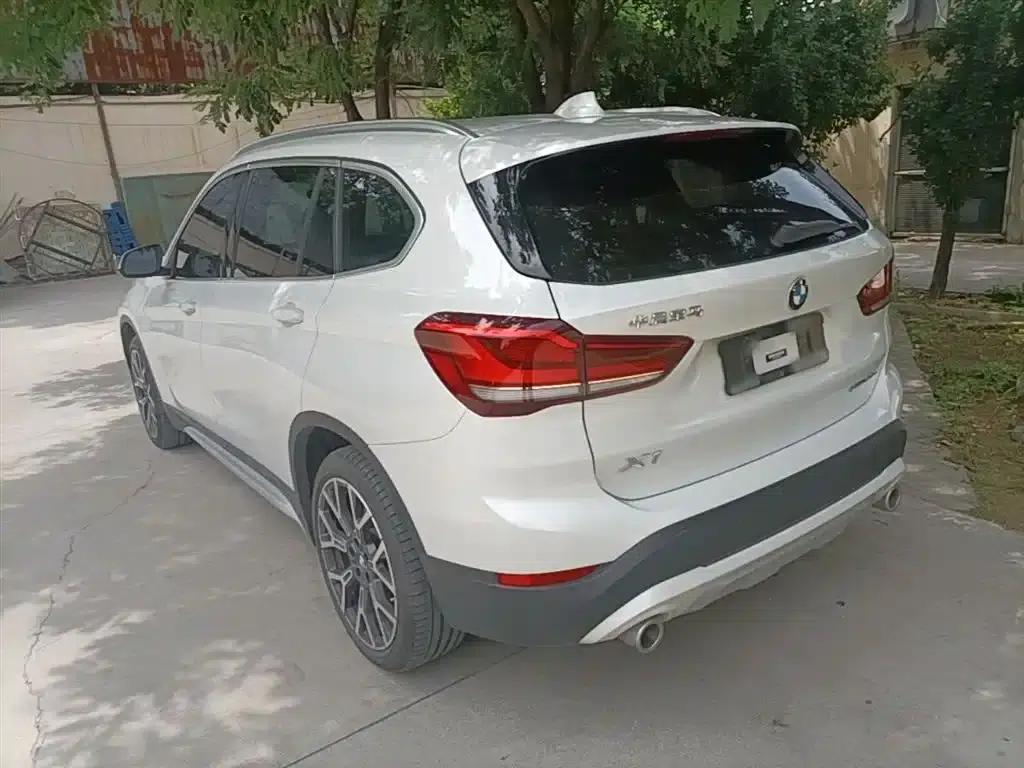 BMW X1 2022 xDrive25Li Premium — миниатюра 5