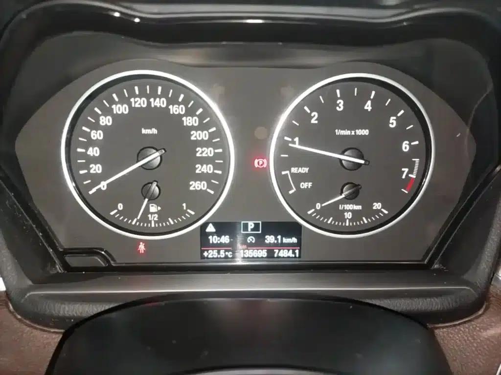 BMW X1 2016 sDrive20Li Luxury — миниатюра 12