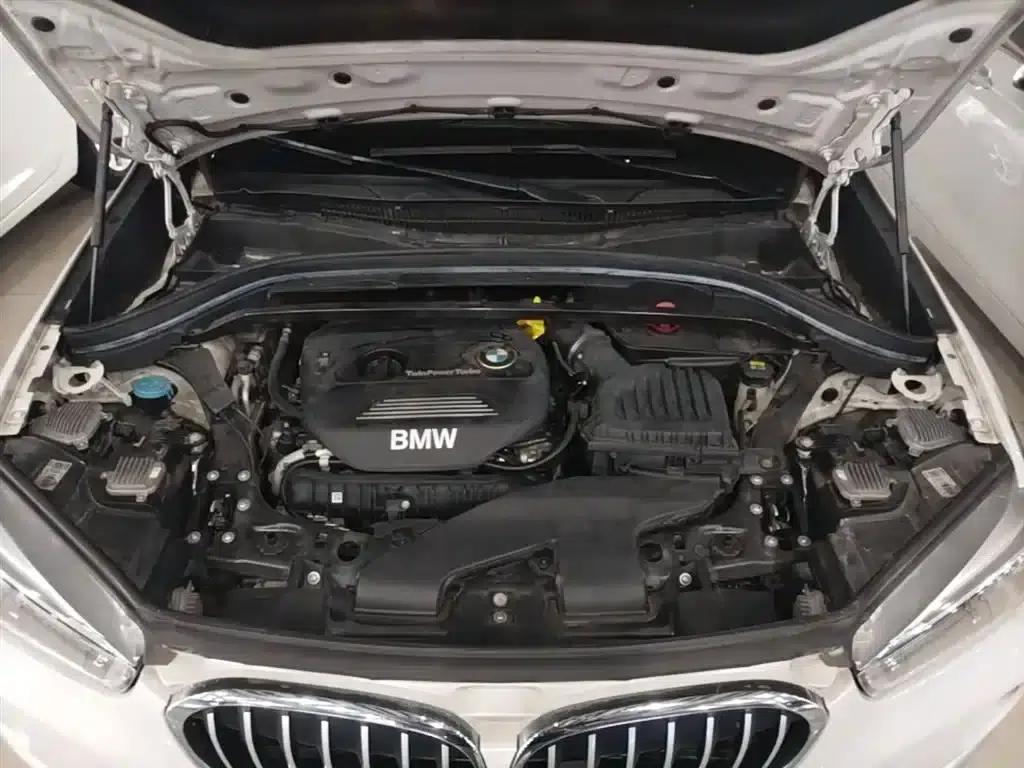 BMW X1 2016 sDrive20Li Luxury — миниатюра 20