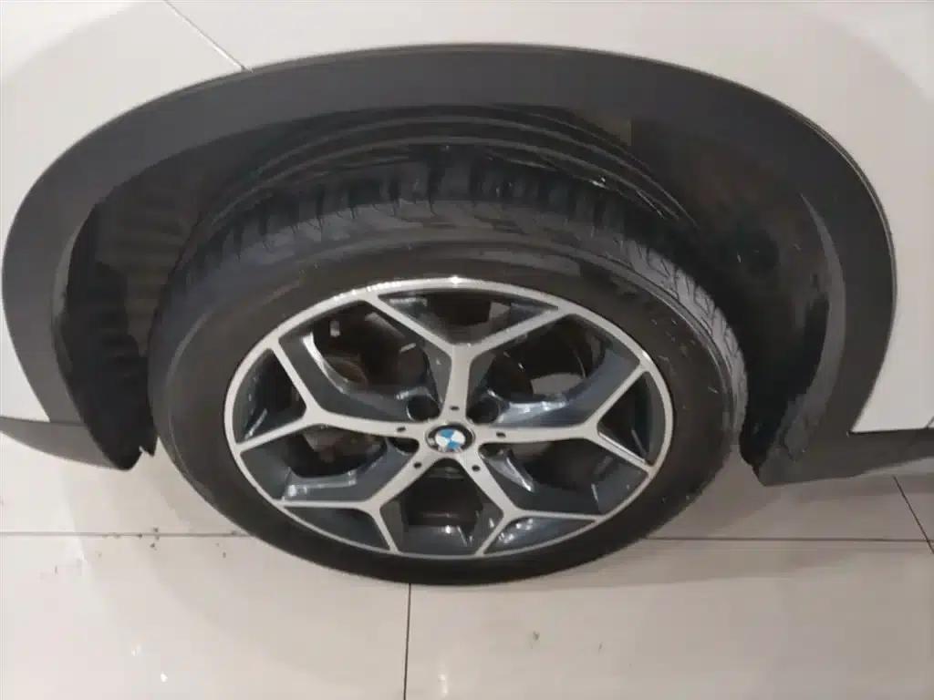 BMW X1 2016 sDrive20Li Luxury — миниатюра 23
