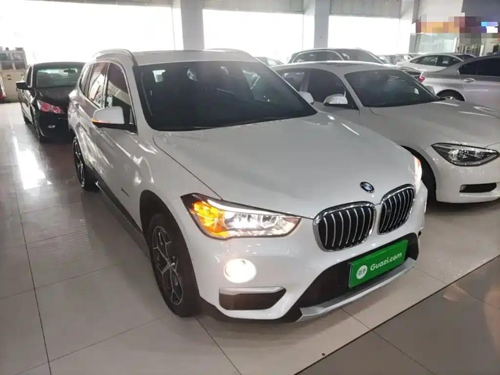 BMW X1 2016 sDrive20Li Luxury — миниатюра 4