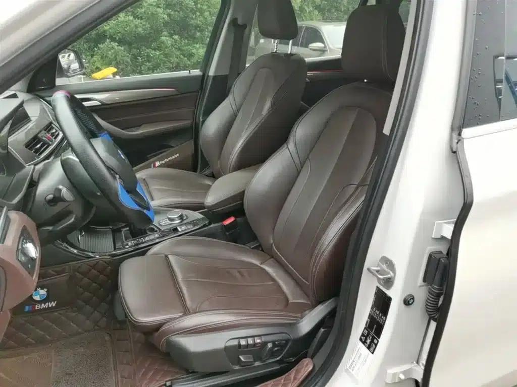 BMW X1 2018 xDrive20Li Luxury — миниатюра 15