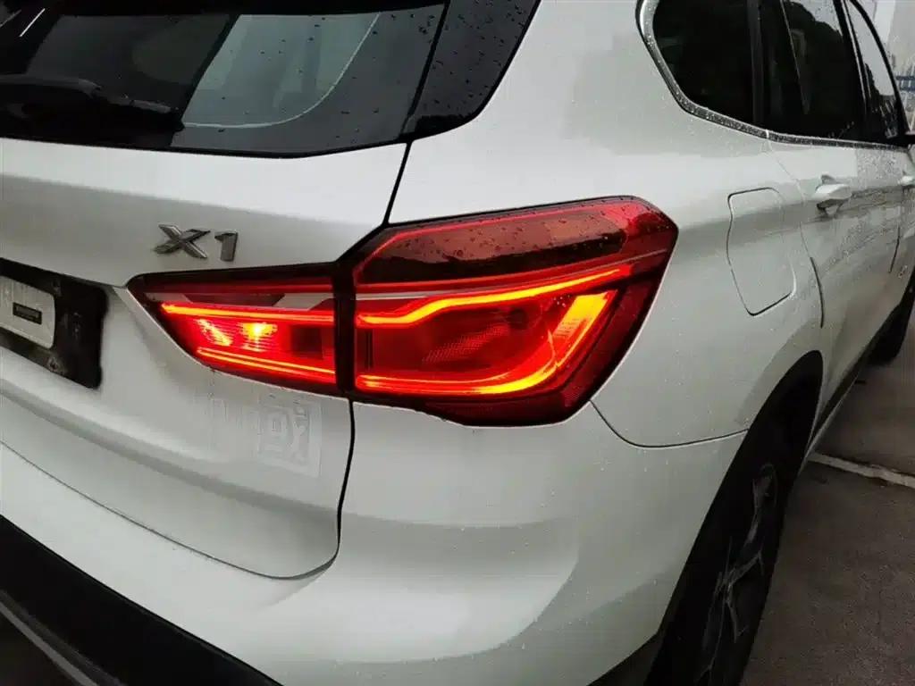 BMW X1 2018 xDrive20Li Luxury — миниатюра 8