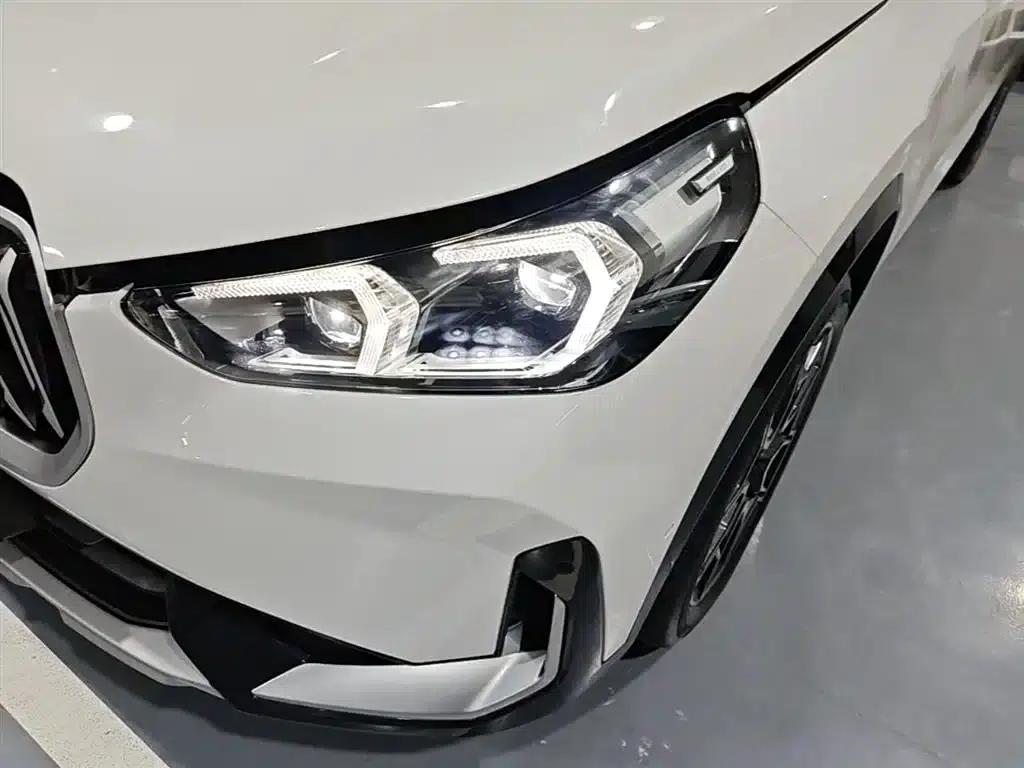 2023 BMW X1 sDrive25Li X Design Package — миниатюра 24