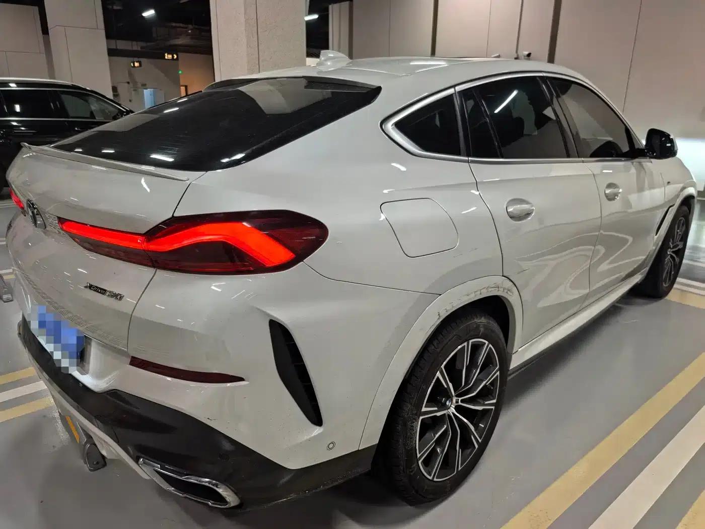 2020 BMW X6 xDrive30i M Sport Package — миниатюра 4