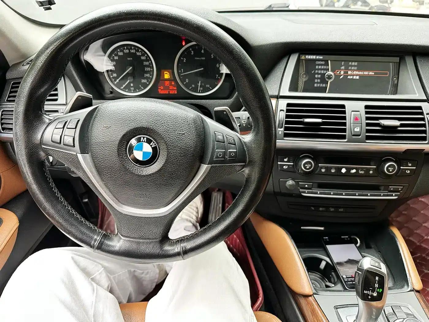 BMW X6 2012 xDrive35i — миниатюра 13