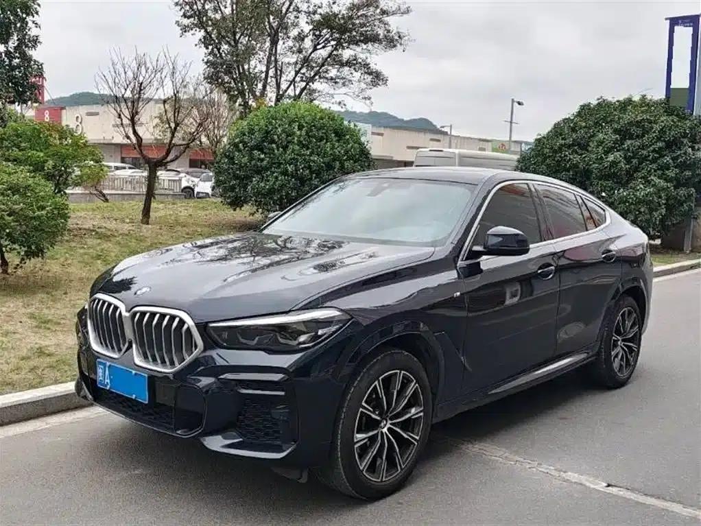 2022 BMW X6 xDrive30i M Sport Package — миниатюра 1