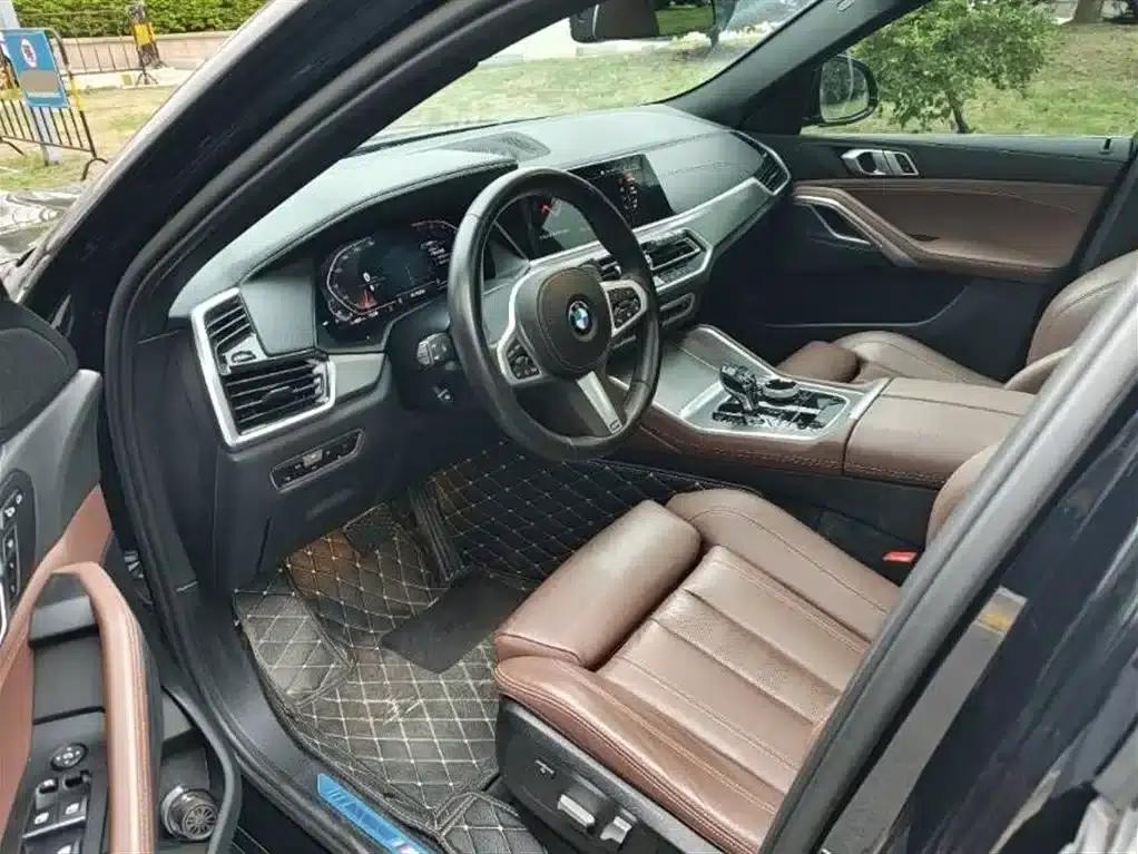 2022 BMW X6 xDrive30i M Sport Package — миниатюра 4