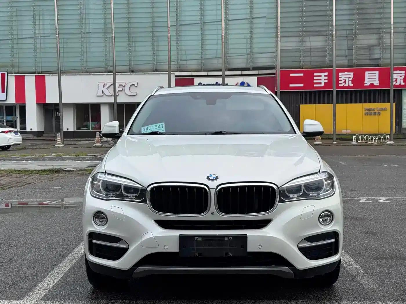 BMW X6 2015 xDrive35i Luxury — миниатюра 2