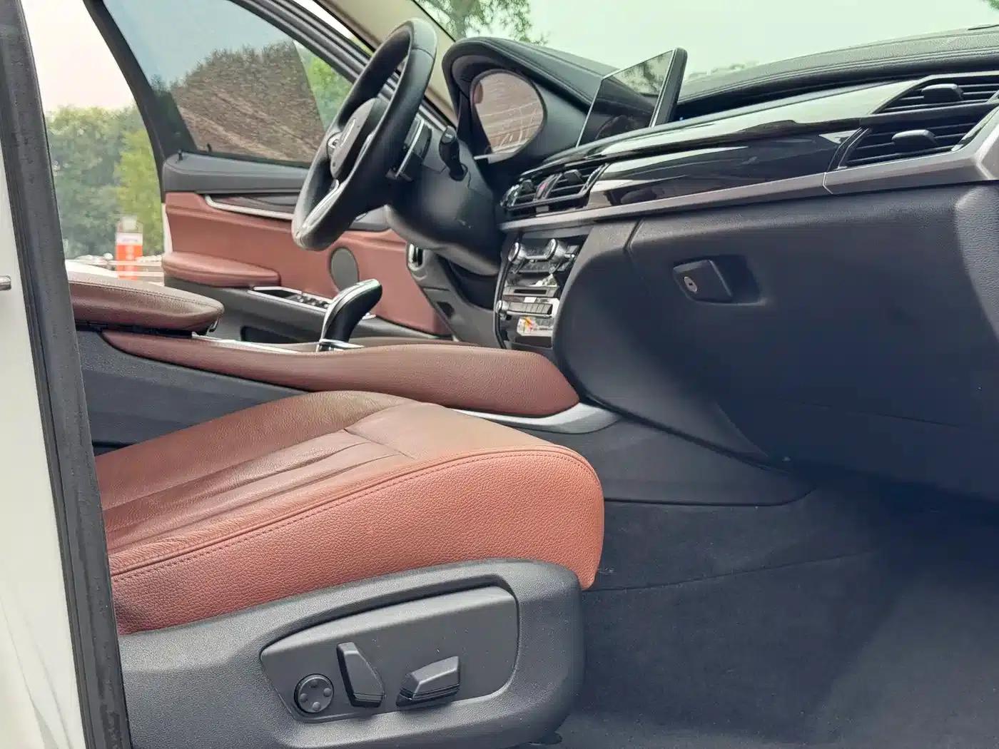 BMW X6 2015 xDrive35i Luxury — миниатюра 17