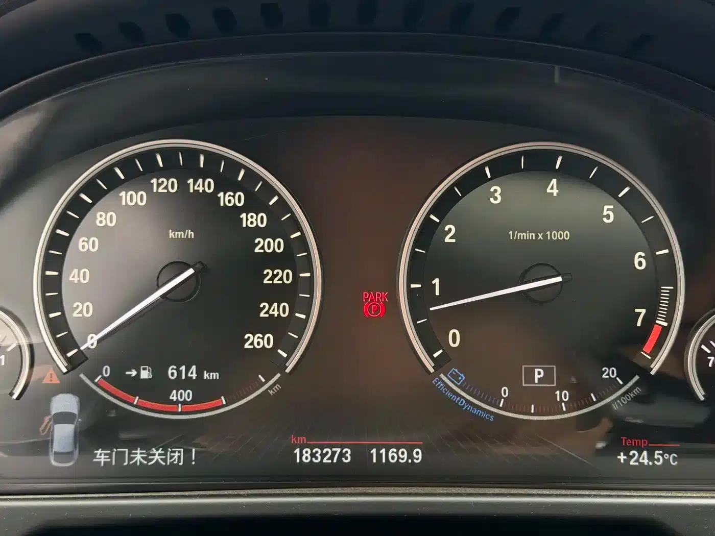 BMW X6 2015 xDrive35i Luxury — миниатюра 9