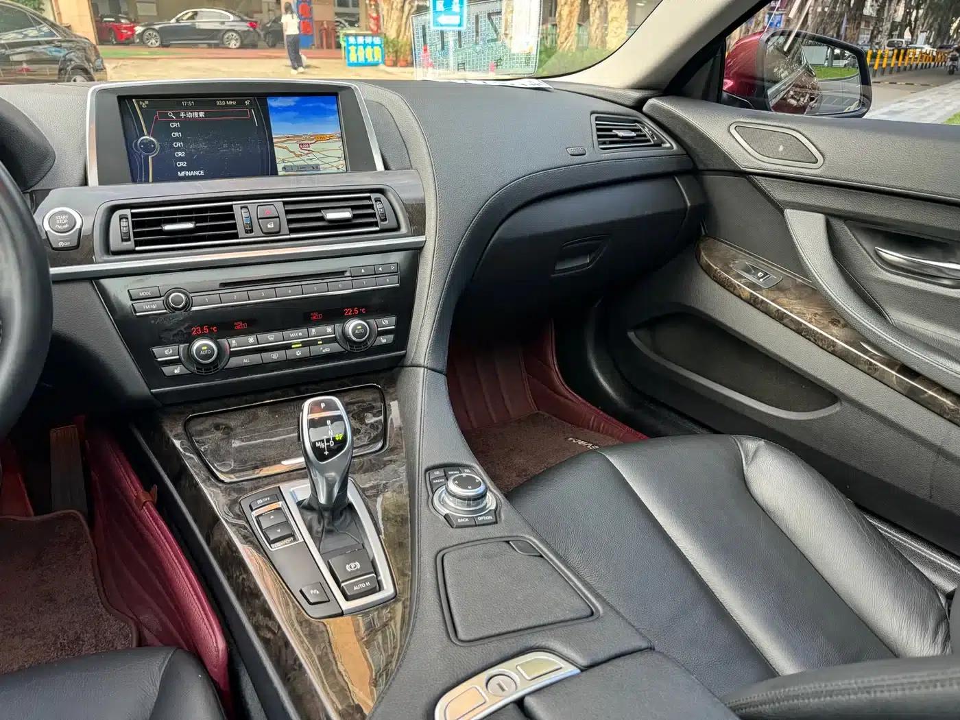 2012 BMW 6 Series 640i Coupe — миниатюра 12