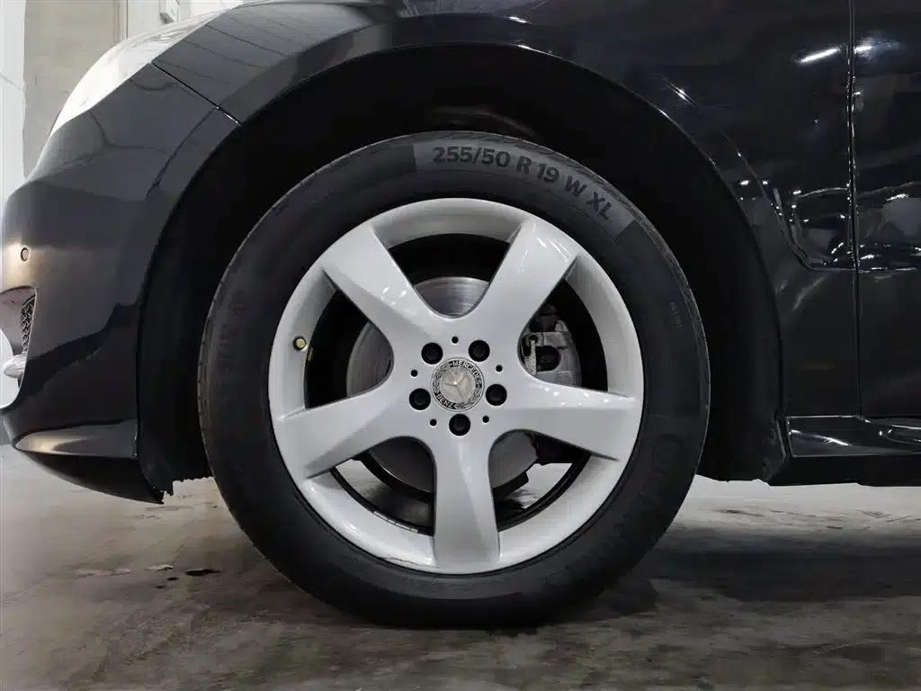 2015 Mercedes-Benz R-Class R 320 4MATIC Luxury — миниатюра 17