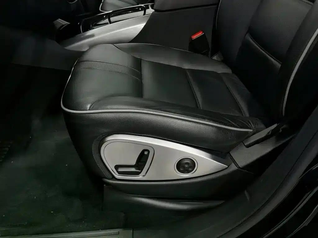 2015 Mercedes-Benz R-Class R 320 4MATIC Luxury — миниатюра 20