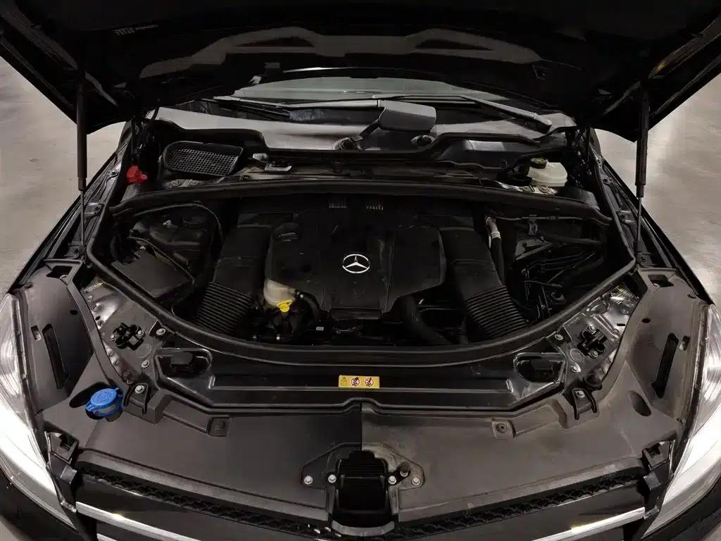 2015 Mercedes-Benz R-Class R 320 4MATIC Luxury — миниатюра 6