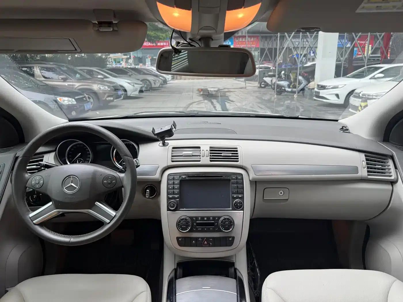 Mercedes-Benz R-Class 2011 R 300 L Business Edition — миниатюра 13