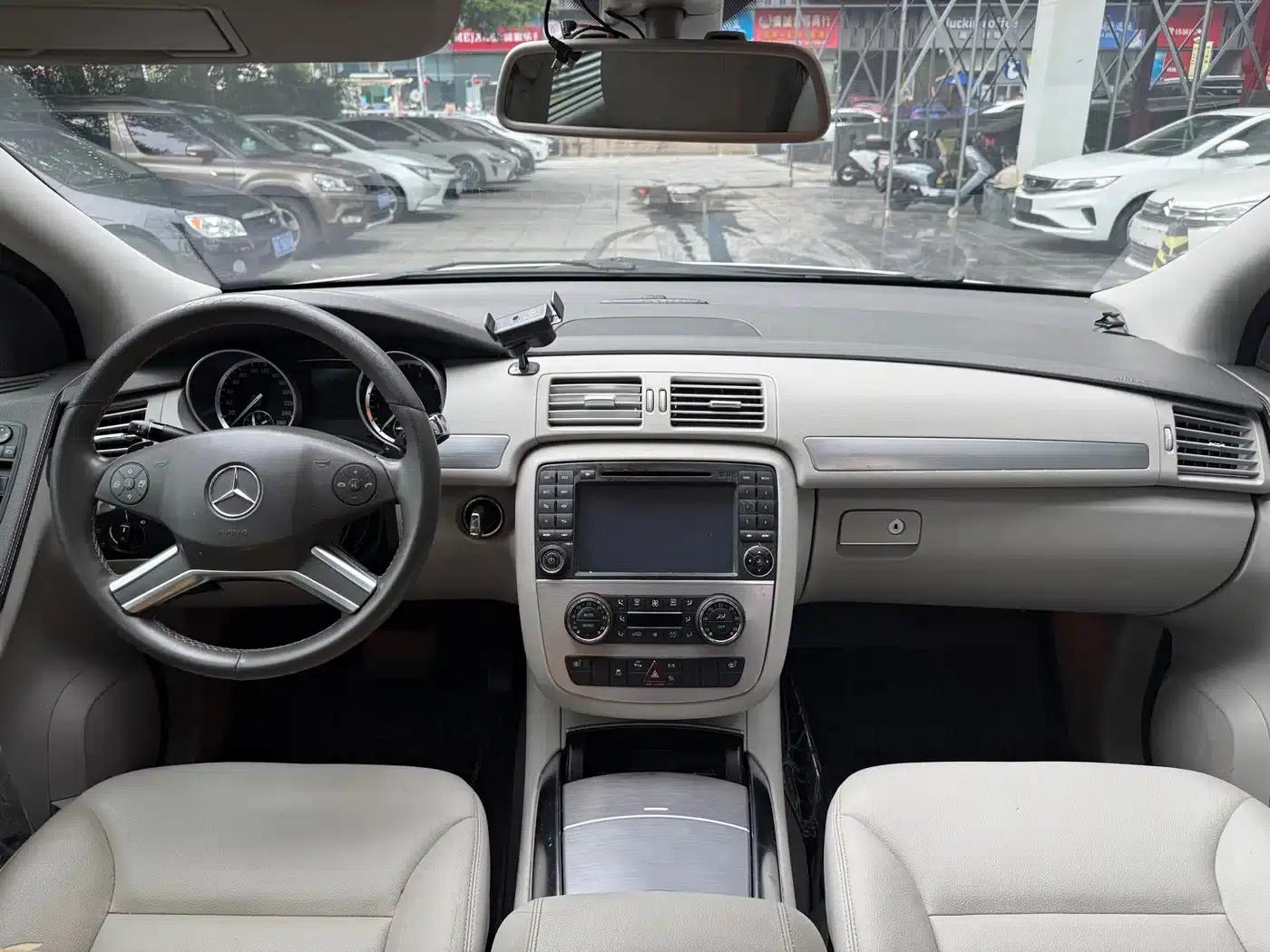 Mercedes-Benz R-Class 2011 R 300 L Business Edition — миниатюра 14