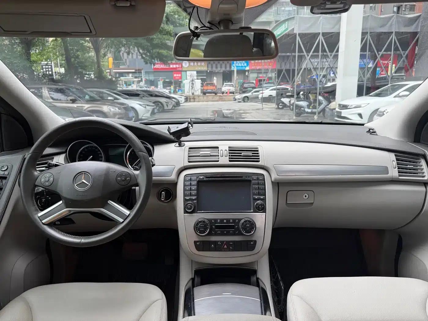 Mercedes-Benz R-Class 2011 R 300 L Business Edition — миниатюра 15