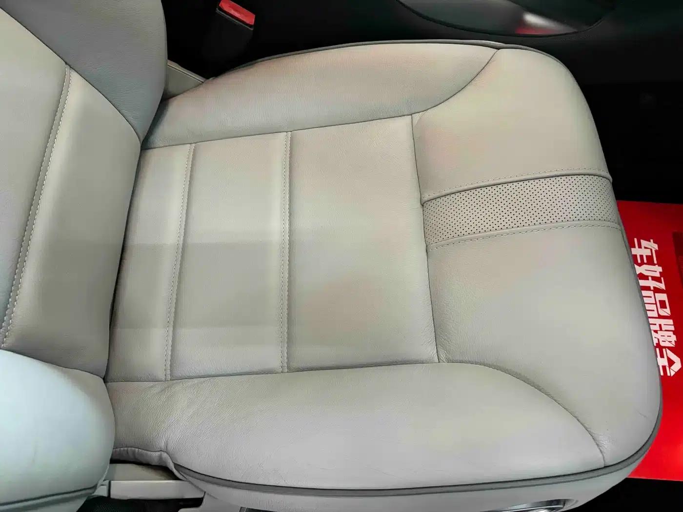 2011 Mercedes-Benz R-Class R 350 L 4MATIC — миниатюра 18