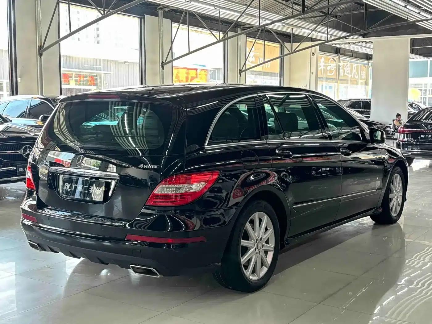 2011 Mercedes-Benz R-Class R 350 L 4MATIC — миниатюра 4