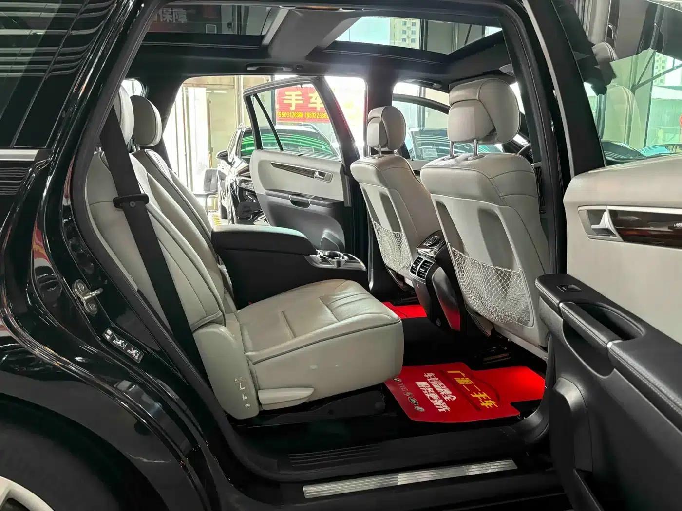 2011 Mercedes-Benz R-Class R 350 L 4MATIC — миниатюра 10