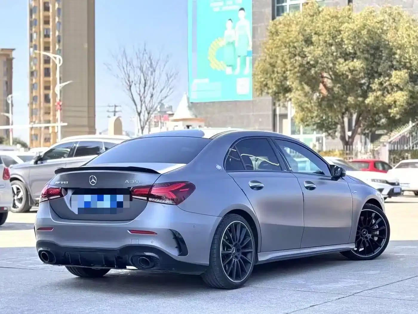 2022 Mercedes-Benz A-Class AMG A 35 L 4MATIC — миниатюра 8
