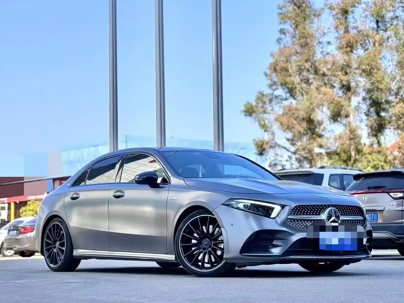 2022 Mercedes-Benz A-Class AMG A 35 L 4MATIC — миниатюра 10