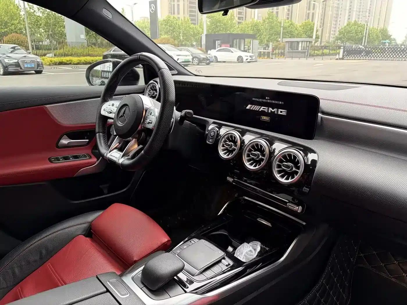 2023 Mercedes-Benz A-Class AMG A 35 L 4MATIC — миниатюра 15